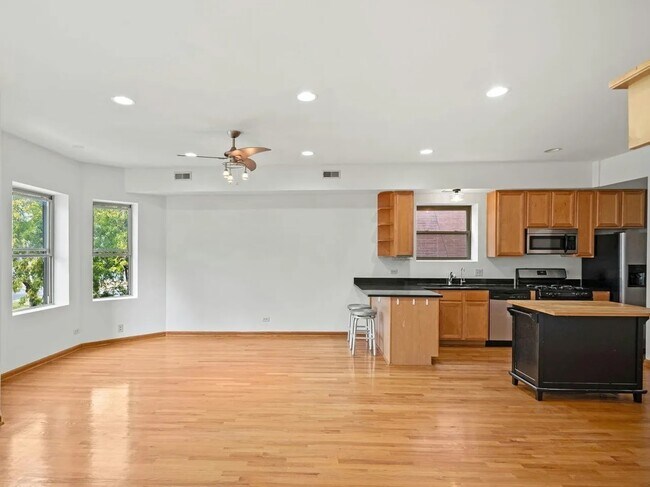 Foto del edificio - 6133 S Drexel Ave