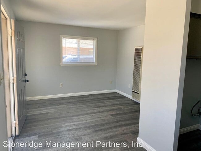 Building Photo - 1254 W Stoneridge Ct
