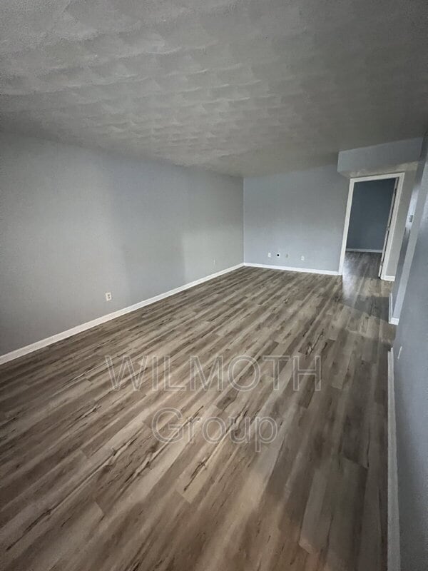 Building Photo - 1320 Millerwood Dr