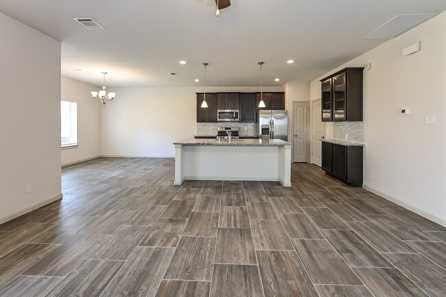 Foto del edificio - 21307 Cypress Conifer Dr