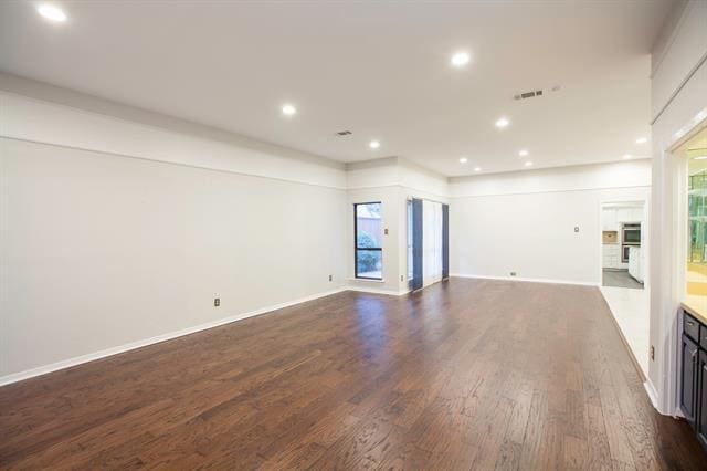 Foto del edificio - 16114 Shadybank Dr