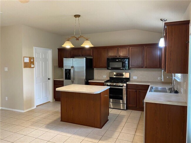 Foto del edificio - 2305 Butler Way