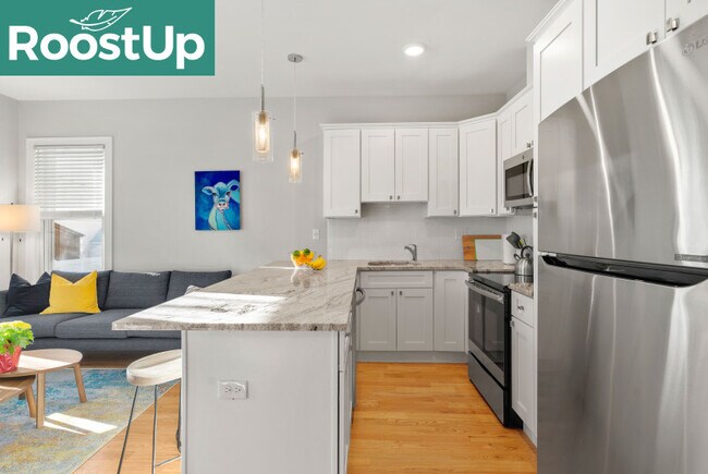 Foto del edificio - Furnished Bedroom with Private Bath in East Boston