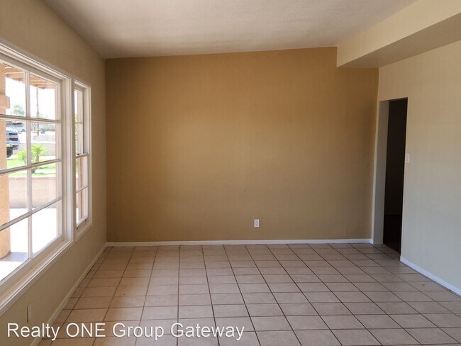 Foto del edificio - 3 br, 2 bath House - 1414 S 11th Ave