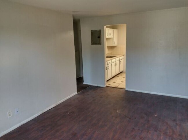 Living Room - 1056 Dayton St