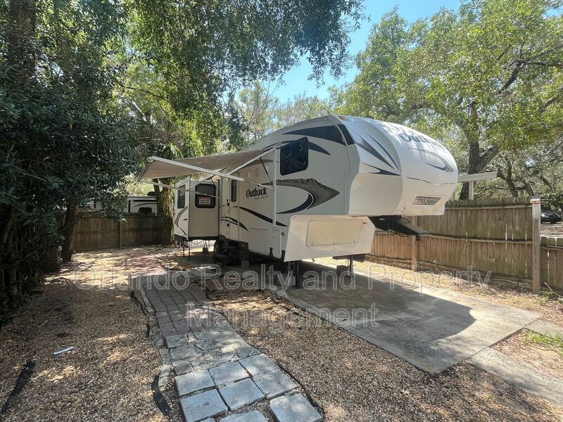 Photo - 3000 Clarcona Rd