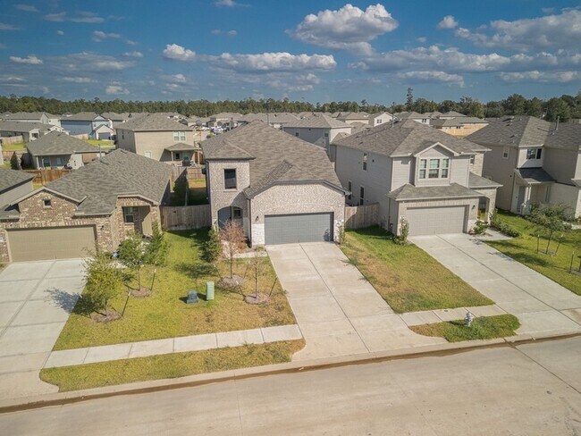 Foto del edificio - 14984 Rustic Moon Rd