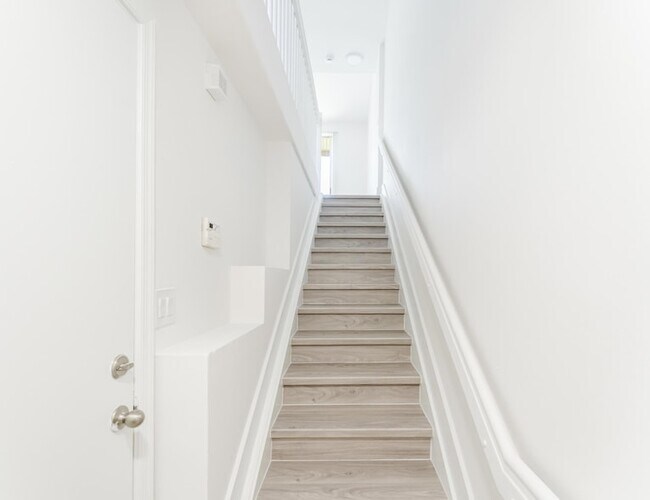 Foto del edificio - 20889 St Andrews Blvd