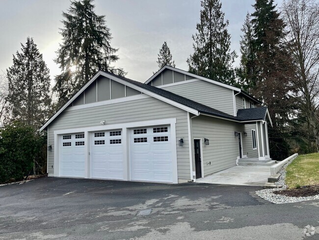Building Photo - 5020 Maltby Rd