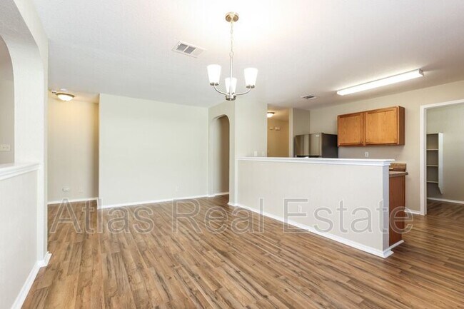 Building Photo - 8534 Snakeweed Dr