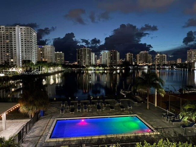 Building Photo - 2780 NE 183rd St