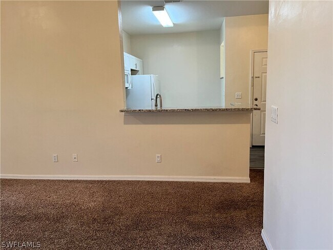 Building Photo - 4133 Bellasol Cir