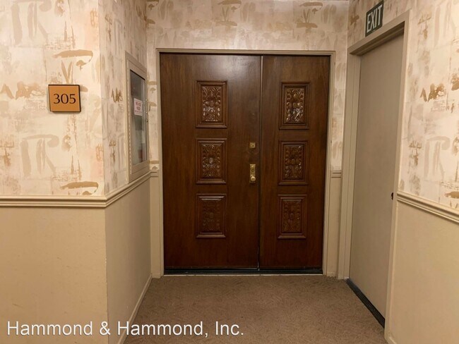 Foto del edificio - 2 br, 2 bath House - 17140 Burbank Blvd. #305