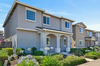 Building Photo - 3424 Bayou Way