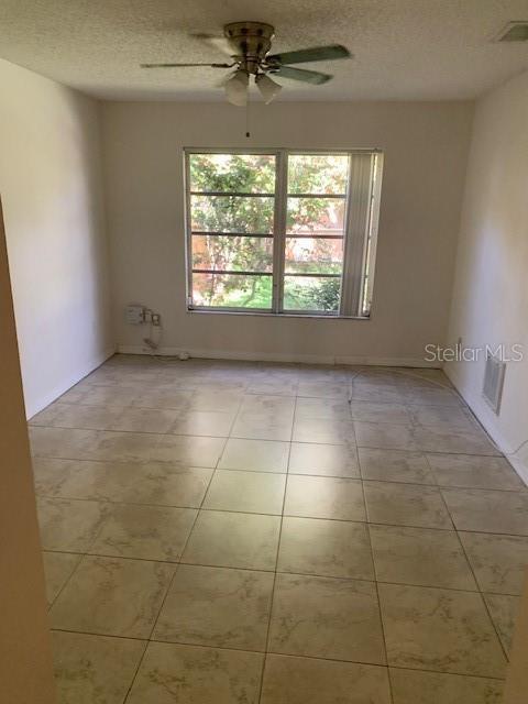 Foto del edificio - 1149 Dover Ct