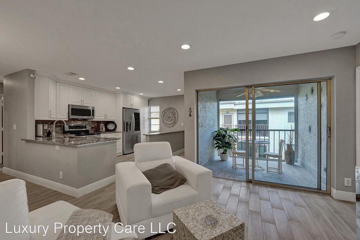 2 br, 2 bath House 14917 Wedgefield Driv... House Rental in Delray