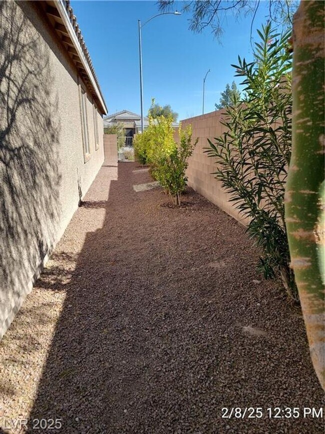 Building Photo - Charming Single-Story Home in Henderson