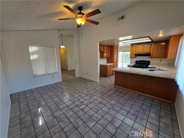 Building Photo - 14407 Janie Ct