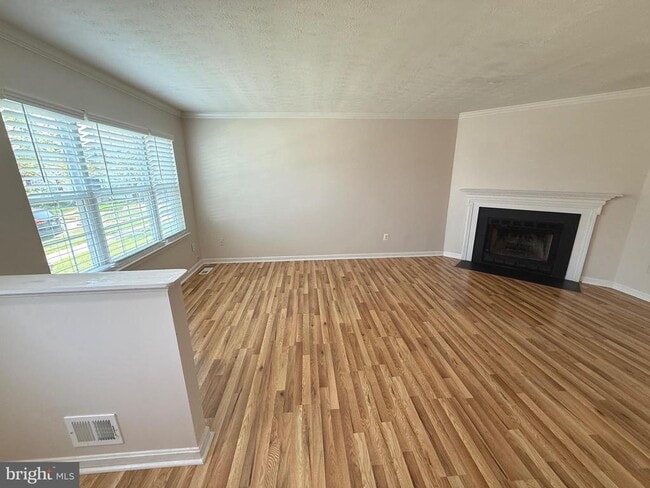 Building Photo - 17968 Milroy Dr