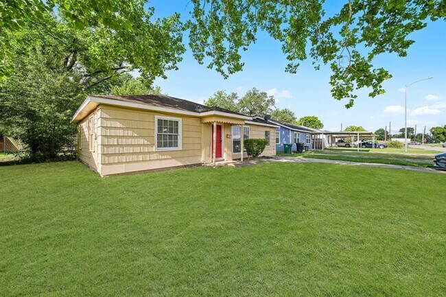 Foto del edificio - 5412 Starling St