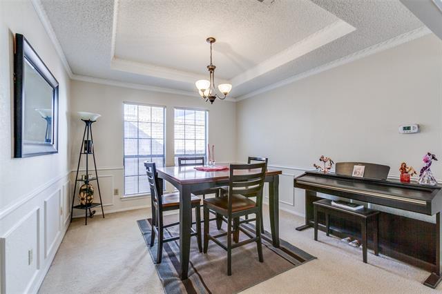 Foto del edificio - 2302 Greenpark Dr