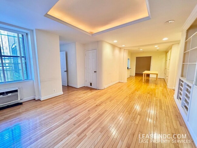 Foto del edificio - 1316 New Hampshire Ave NW