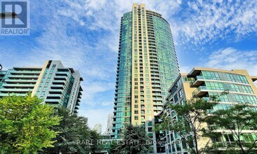 Building Photo - 215-2215 Fort York Blvd