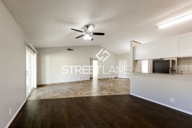 Foto del edificio - REDUCED!