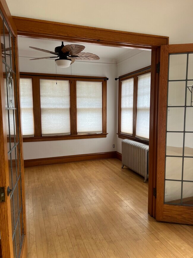 Foto del edificio - 726 N 49th St