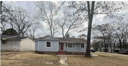 Building Photo - 341 E Northside Dr