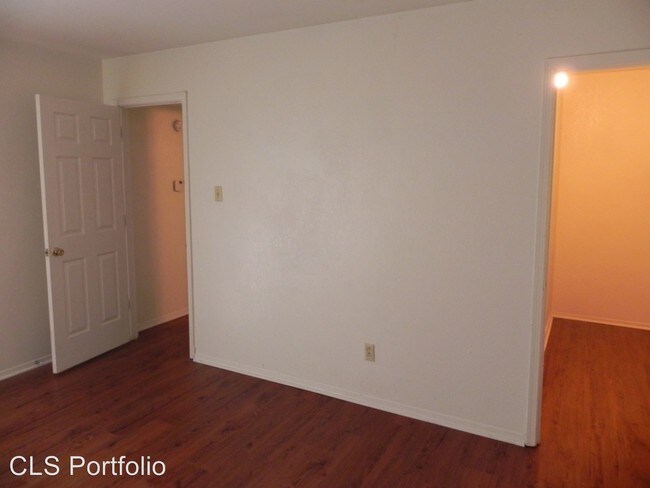 Building Photo - 2 br, 1 bath Apartment - 407 Humble