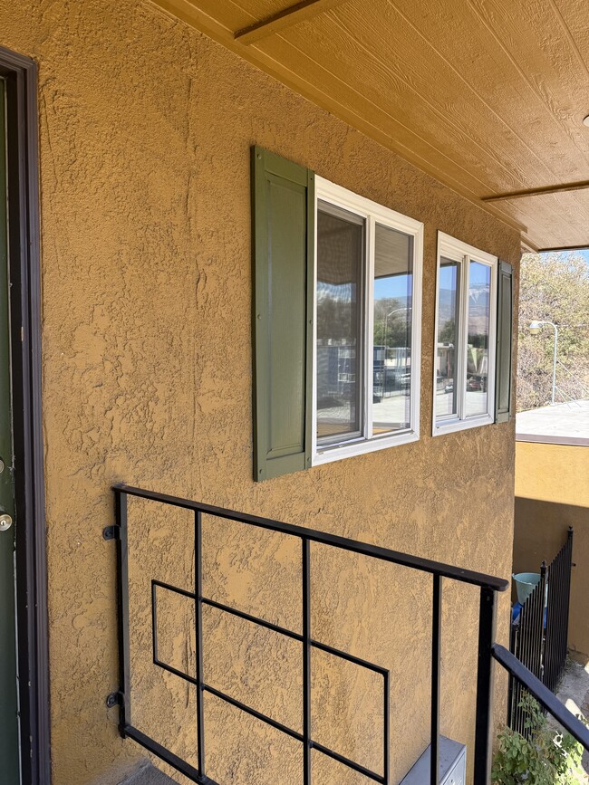Building Photo - 2764 Conejo Dr