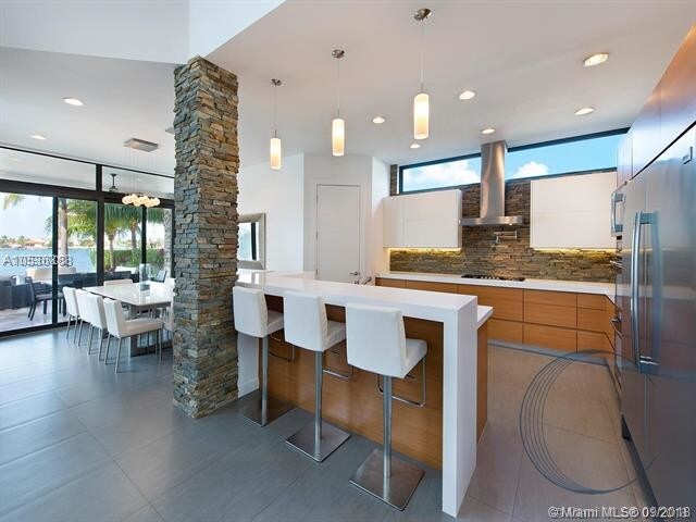 Foto del edificio - 1577 Cleveland Rd