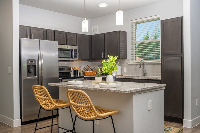 Roble de piedra salvia-3 - Sage Stone Oak 55+ Active Adult Apartment Homes