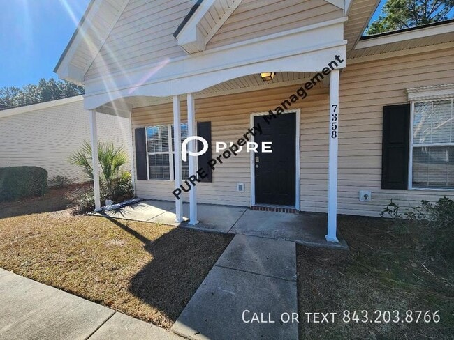 Building Photo - 7358 Suncatcher Dr