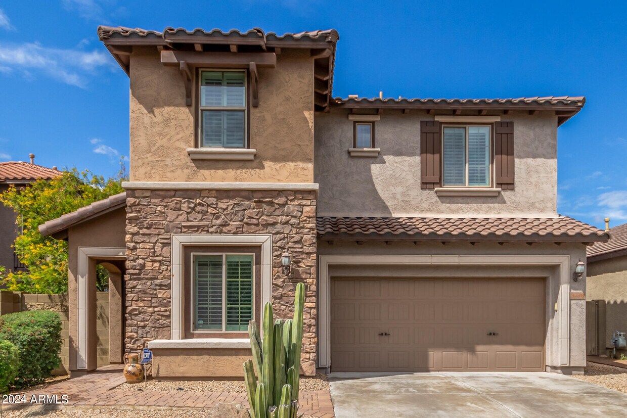 Foto principal - 3718 E Matthew Dr