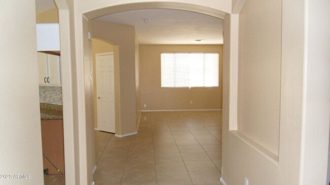 Foto del edificio - Large 5 Bedroom, Private Pool, North Peoria!