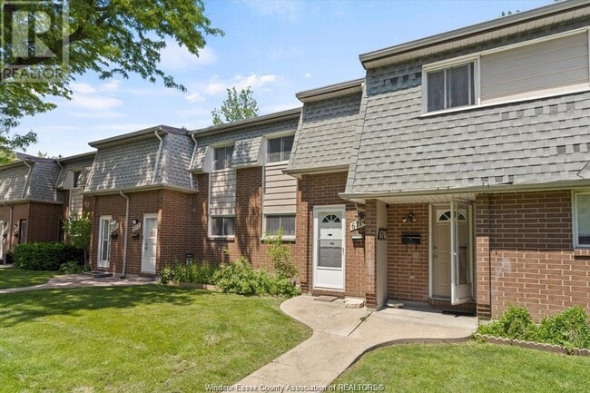Building Photo - 6714 Rose-Ville Garden Dr