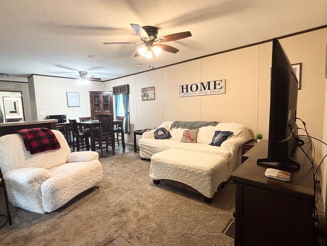 Building Photo - 2536 Blue Marlin St SW