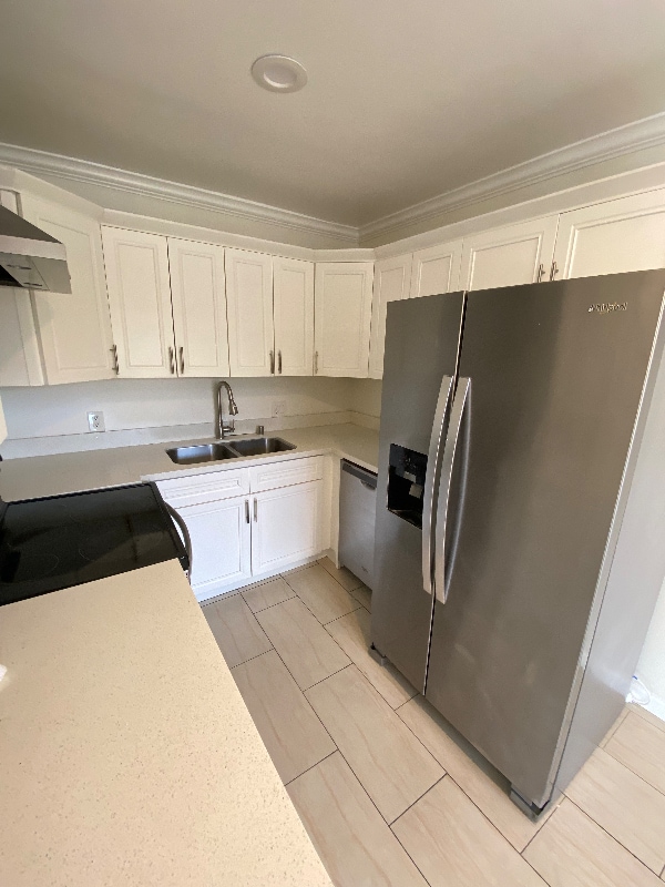 905 Victor Ave Unit 3, Inglewood, CA 90302 Room for Rent in Inglewood, CA