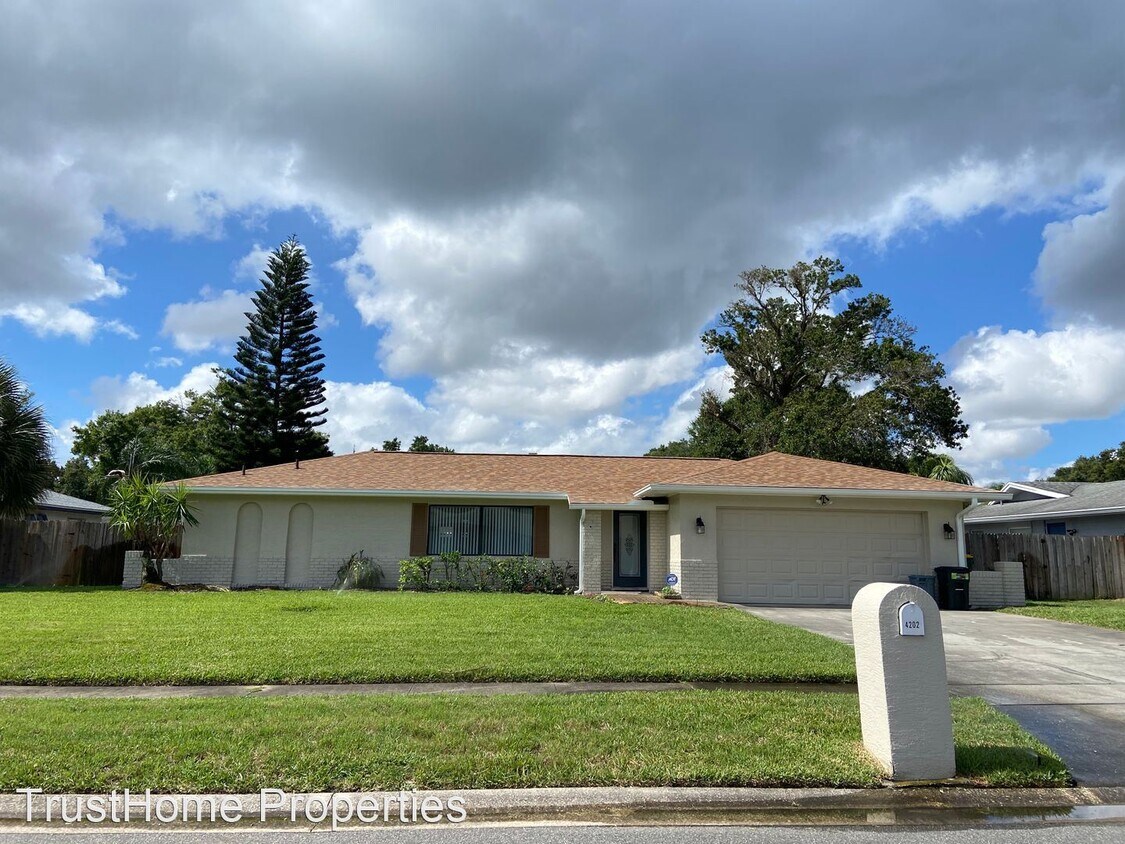 Primary Photo - 3 br, 3 bath House - 4202 Playa Ct
