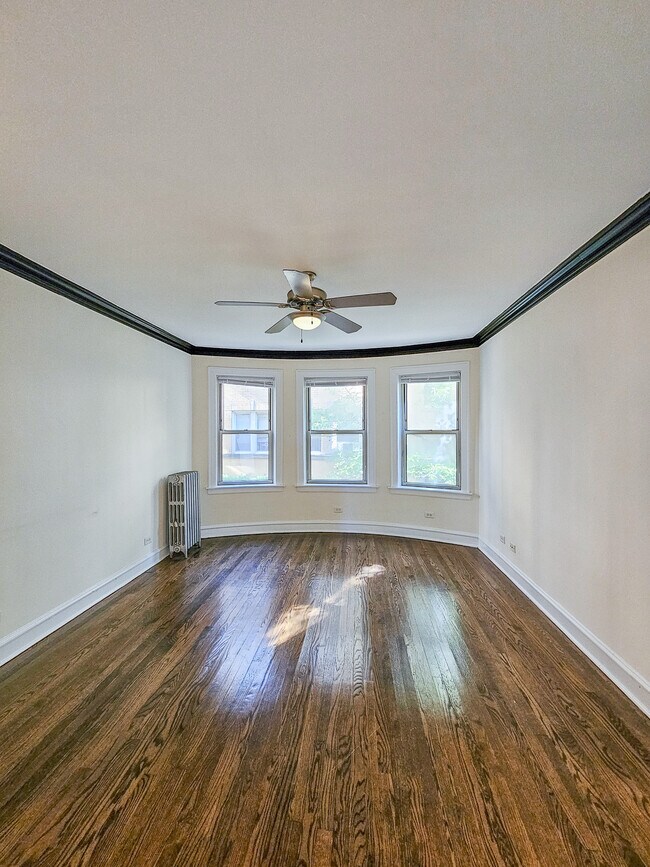 Foto del edificio - 4249 N Keystone Ave