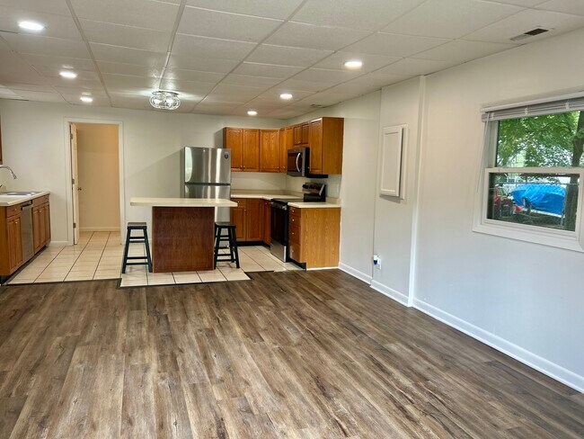 Foto del edificio - 2150 E 75th St