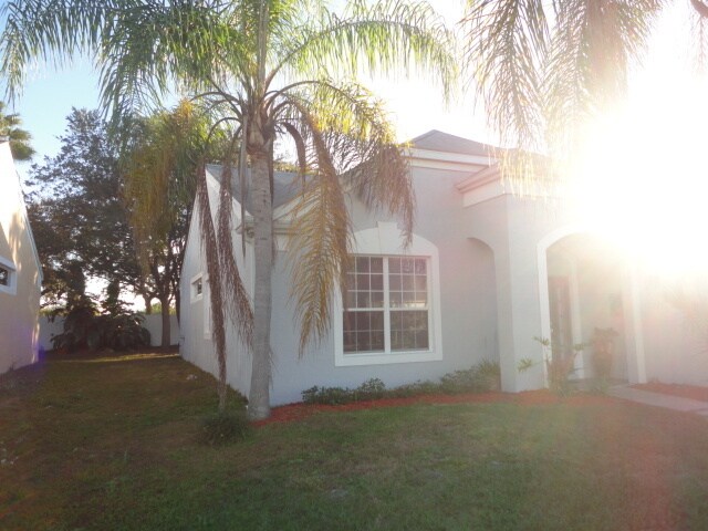 Building Photo - 2br+ DEN/2BA/2CG SFH at Fairway Village in Plantation