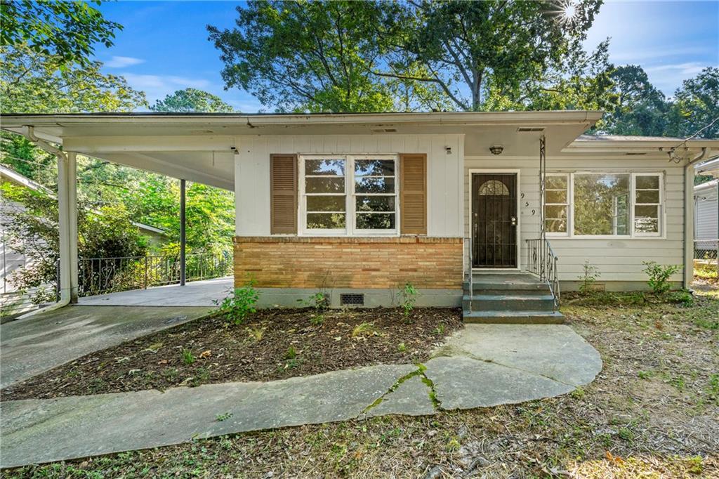 Foto principal - 959 Margaret Pl NW