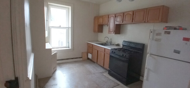 Kitchen - 54 N Main St