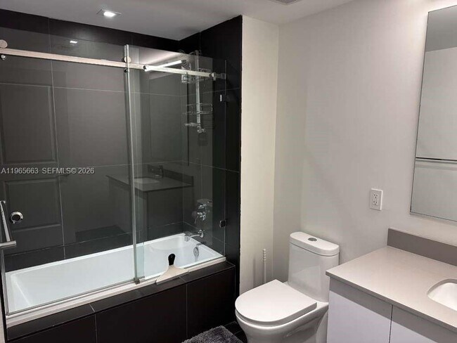 Foto del edificio - 1600 NE 1st Ave