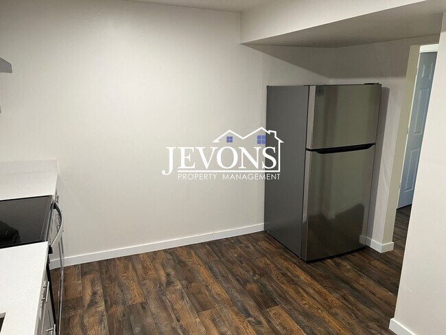 Foto del edificio - $1,000 Rent Credit if move-in occurs befor...