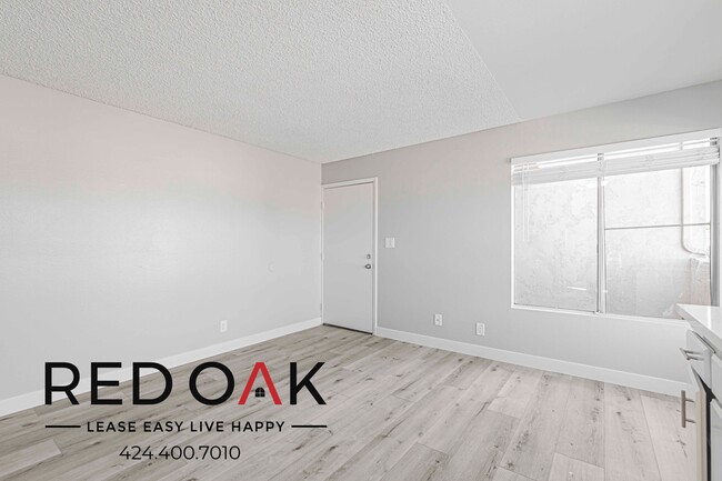 Building Photo - 3742 E Fountain St