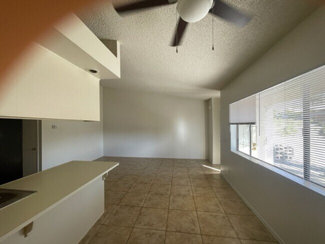 Foto del edificio - 66436 12th St